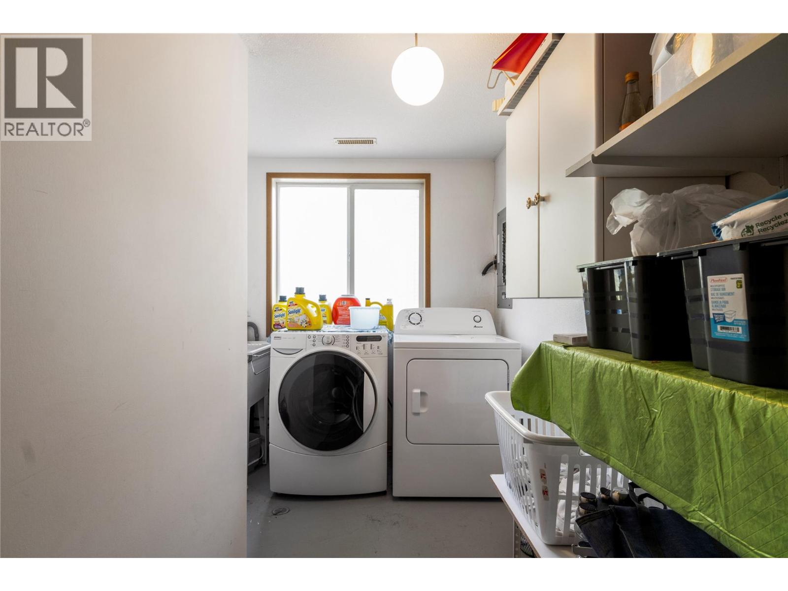 7020 51 Street NE - 10