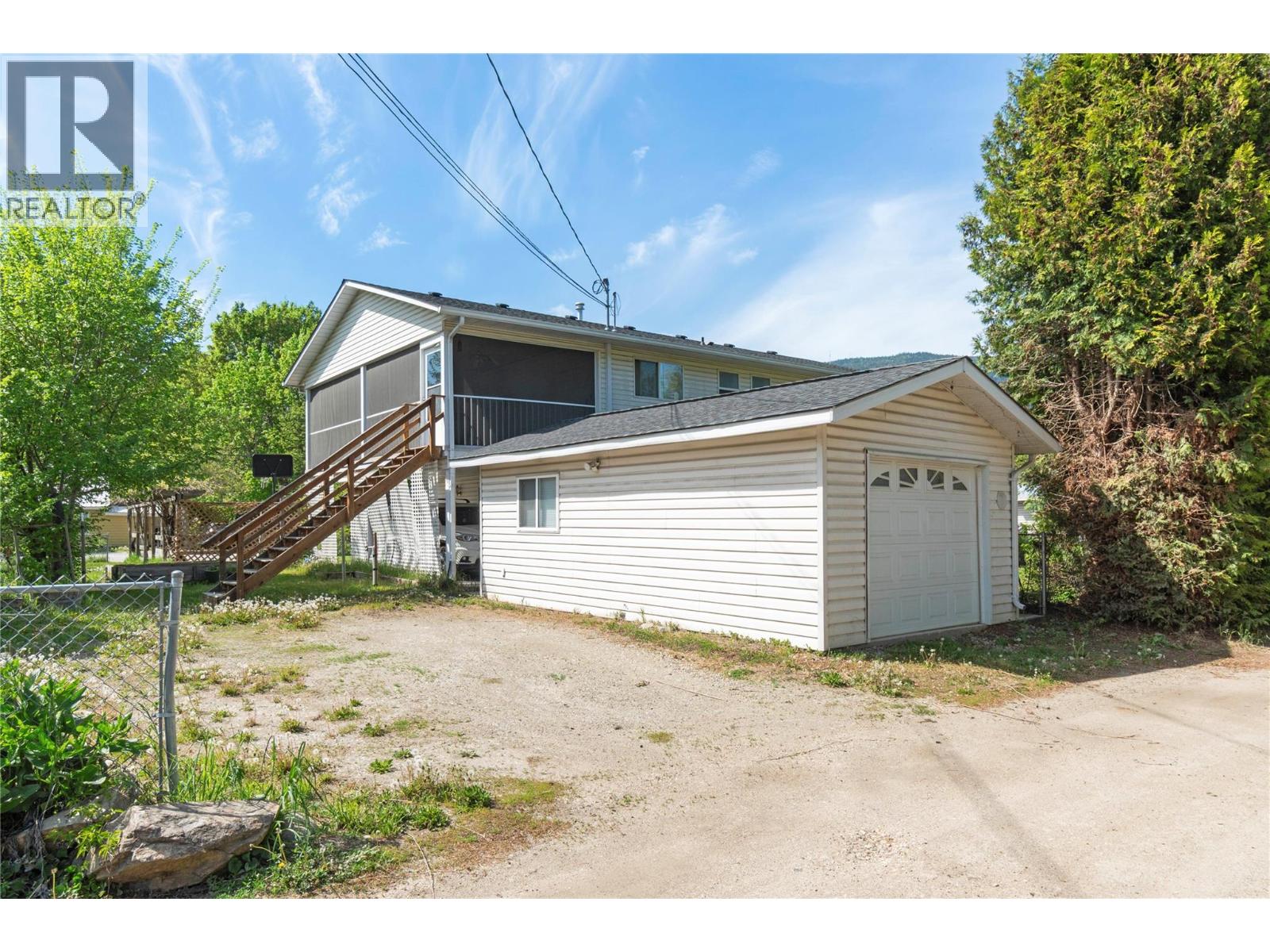 7020 51 Street NE - 58