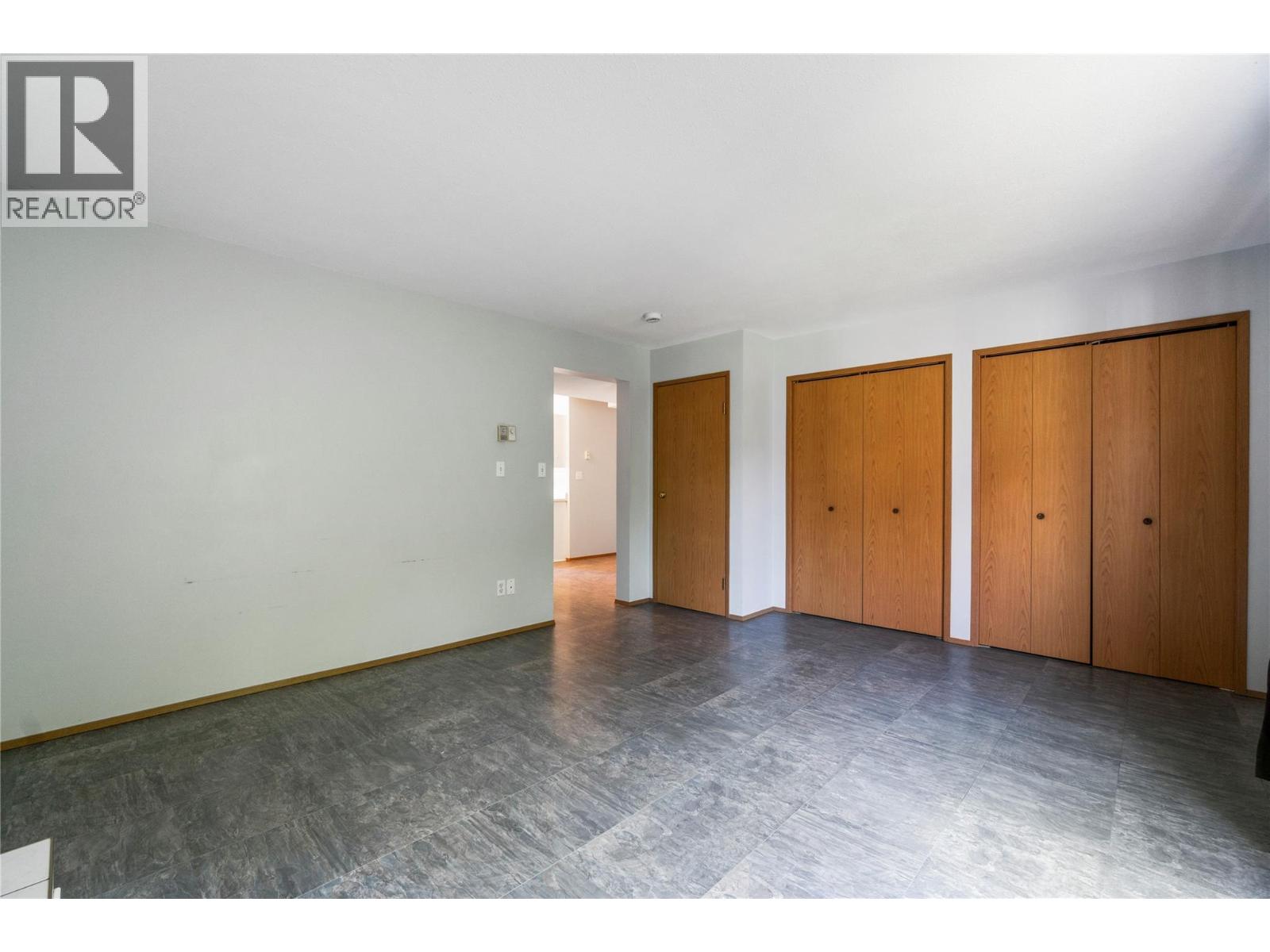  7020 51 Street Northeast, Salmon Arm
