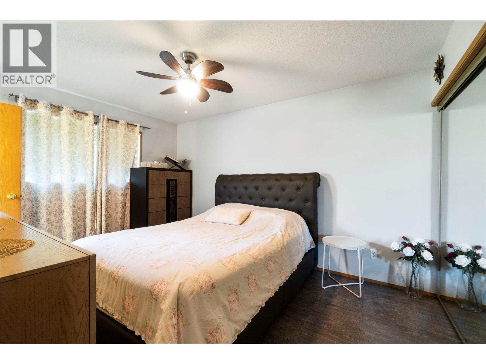  7020 51 Street Northeast, Salmon Arm