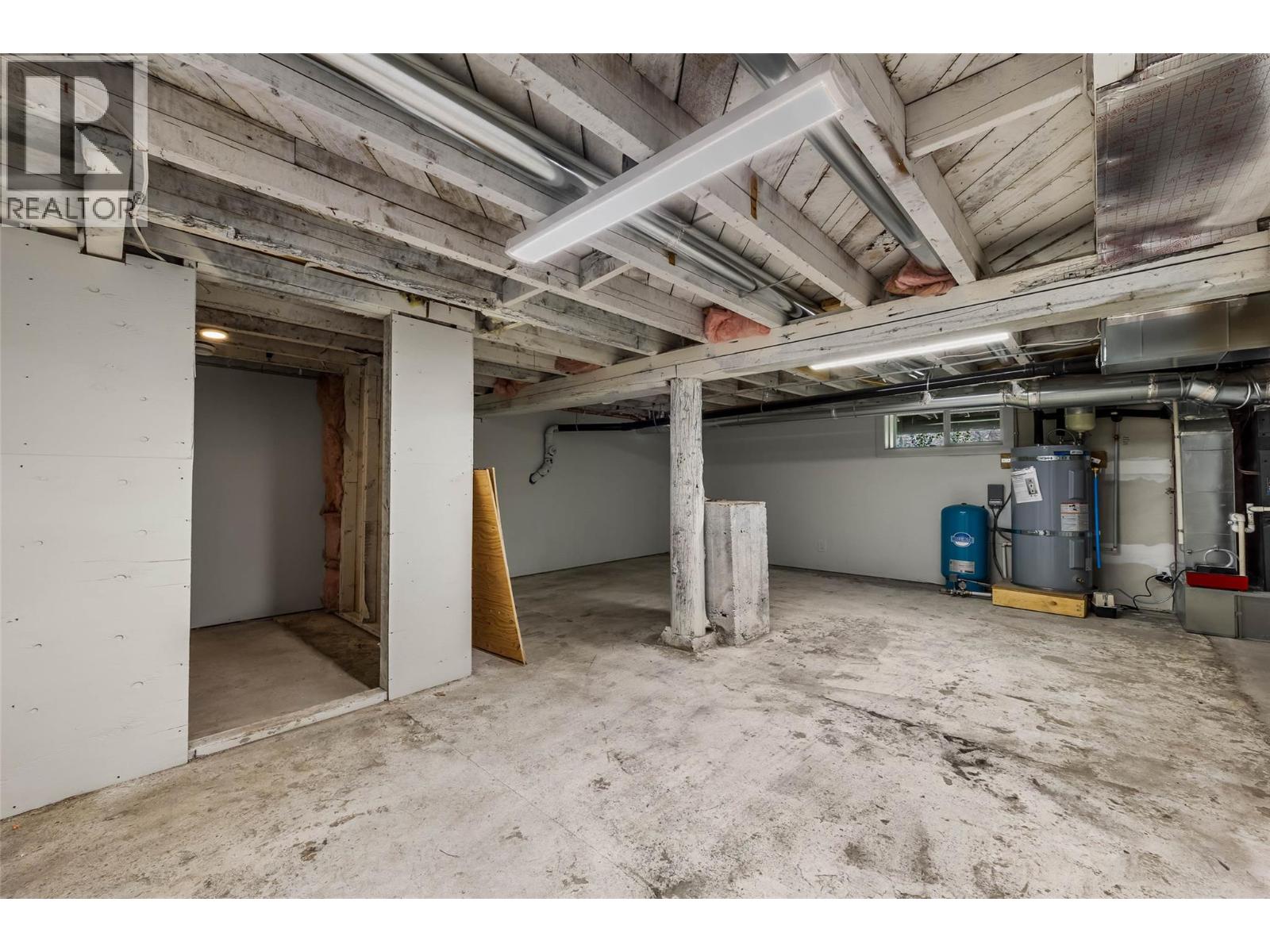 228 Webb Road - 18