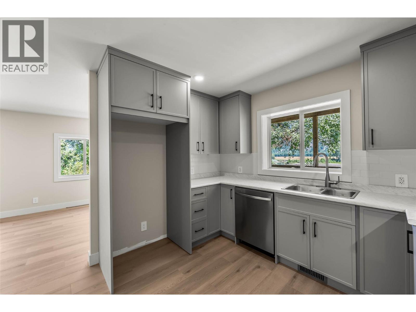 228 Webb Road - 9