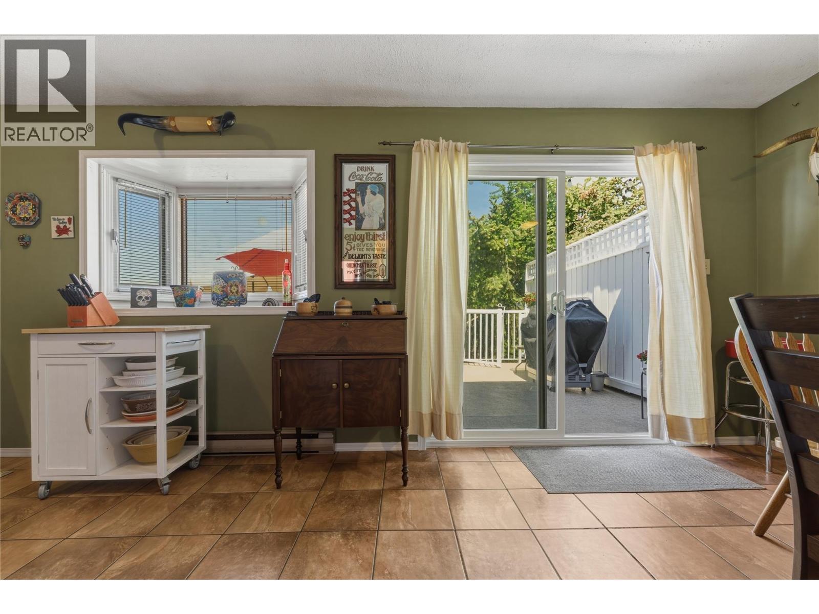6705 Longacre Drive - 11