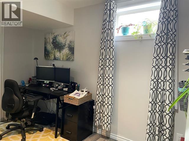 4711 SPRUCE AVENUE - 21