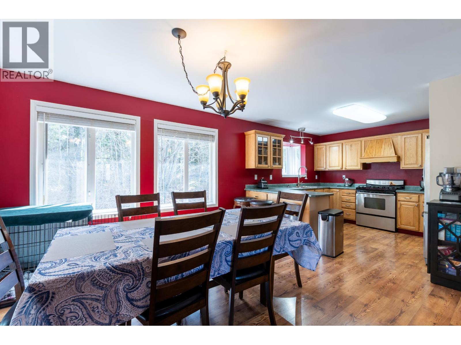 9200 SAMSON ROAD - 8
