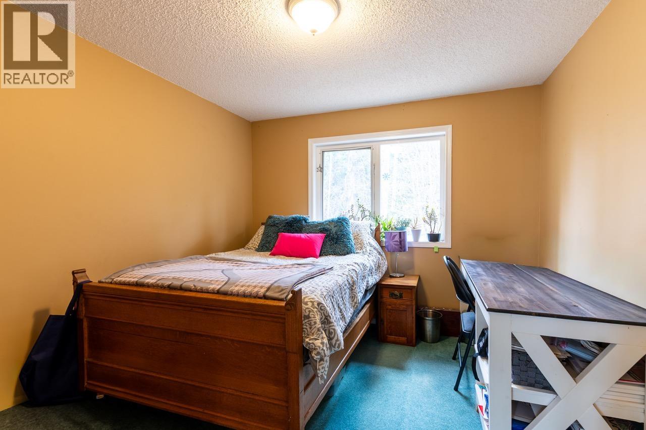 9200 SAMSON ROAD - 20