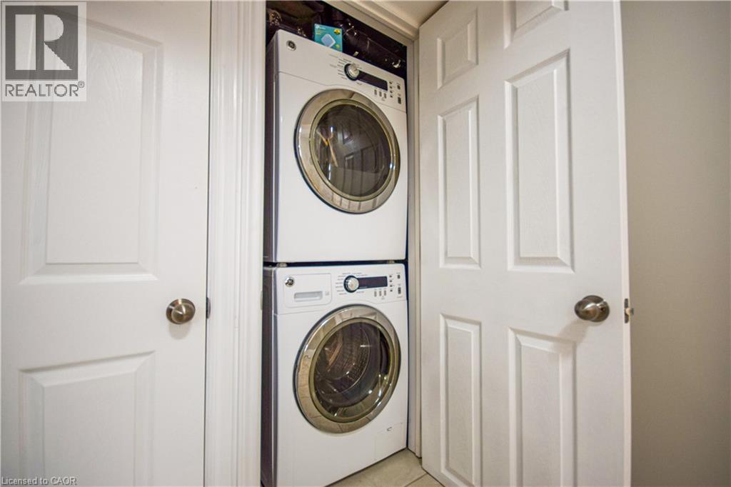 31 KEEWATIN Avenue Unit# 2, Kitchener, Ontario, N2B3M1 — Photo 26