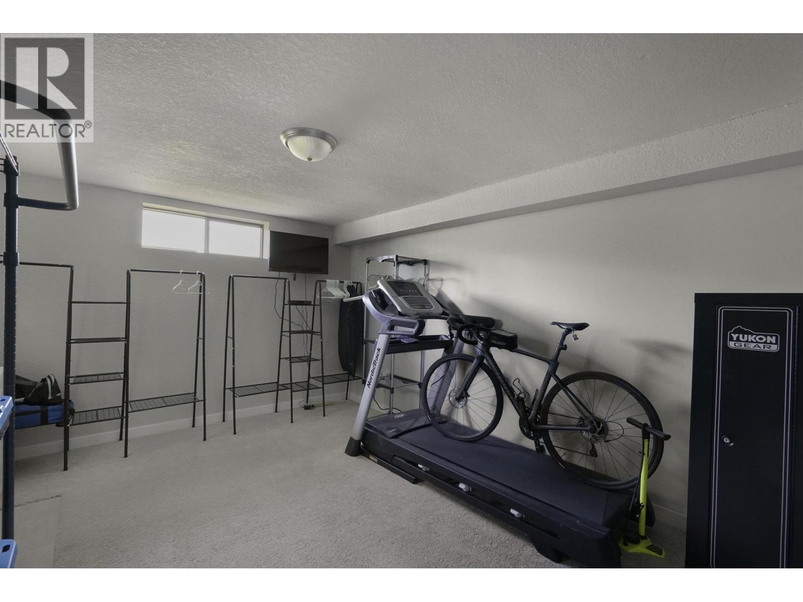 33 WOHLER STREET - 18