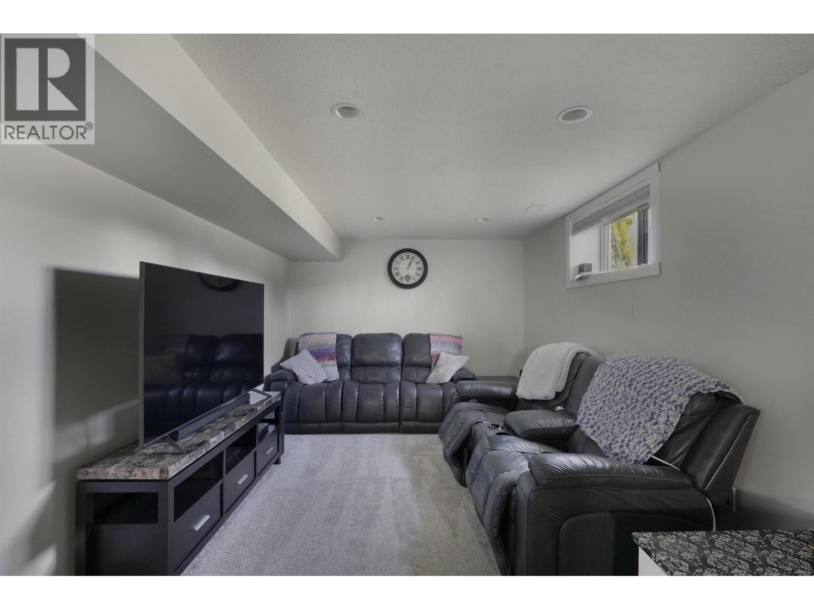 33 WOHLER STREET - 14