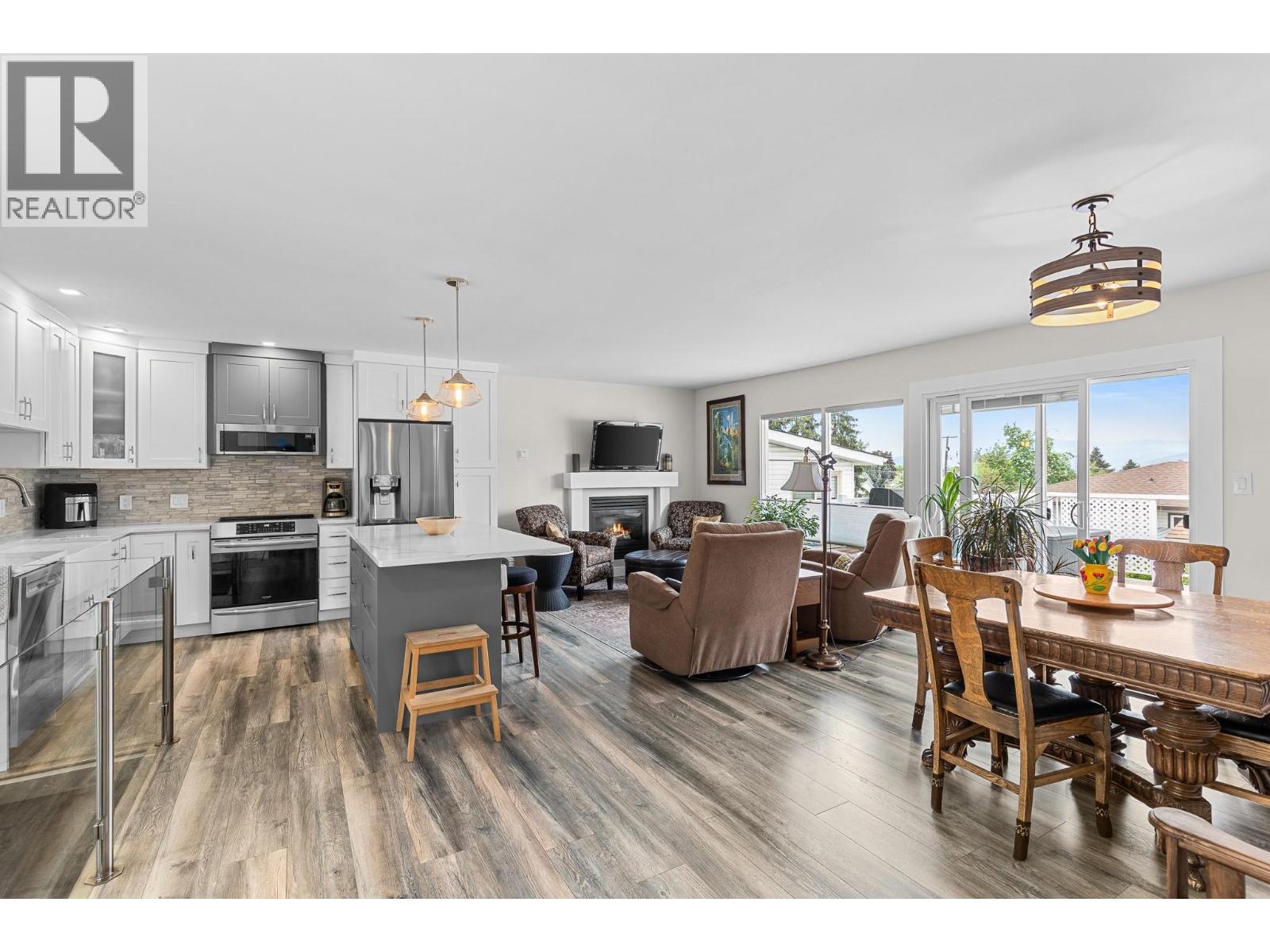 3900 14 Street, Vernon