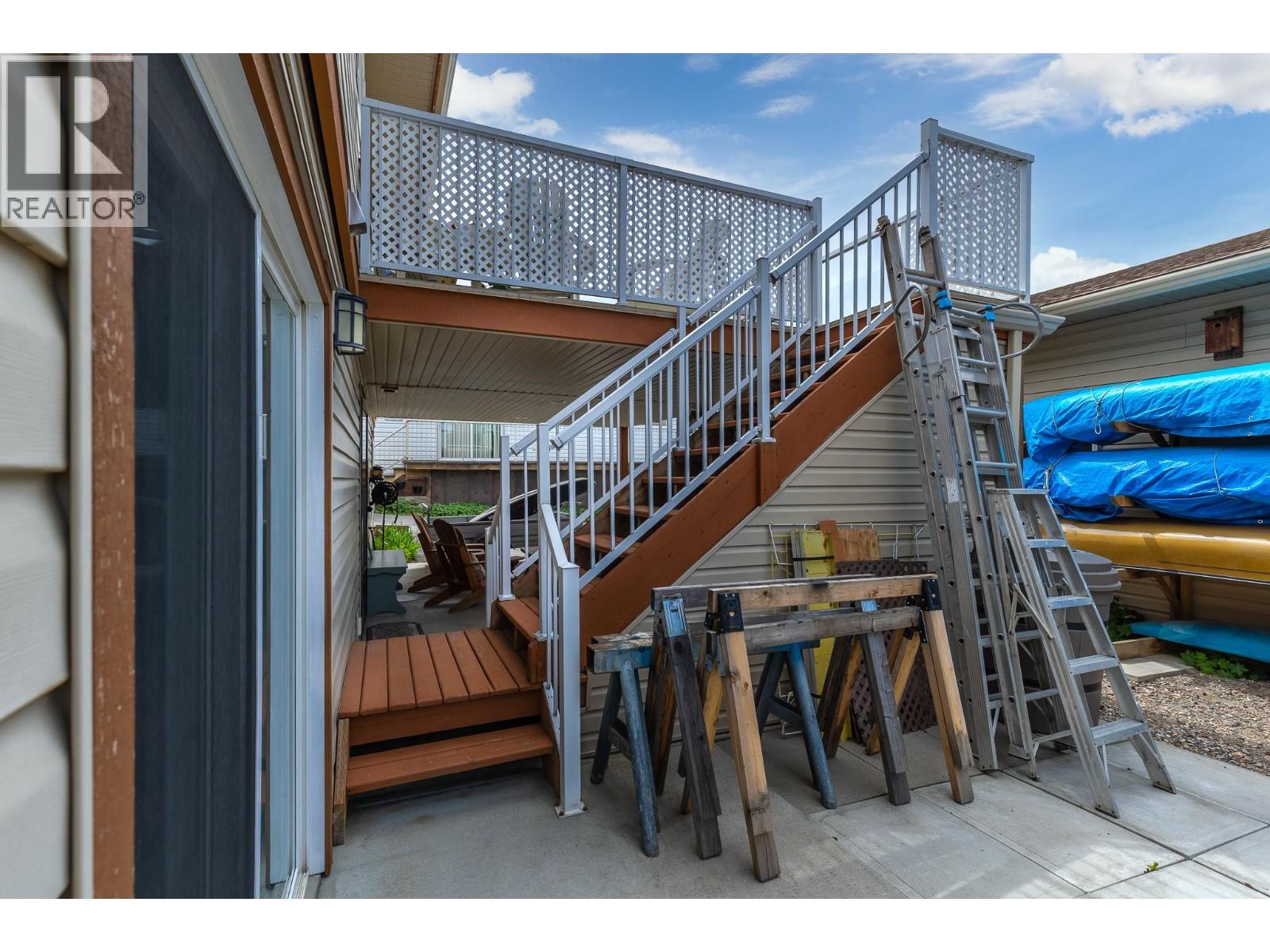 3900 14 Street - 67
