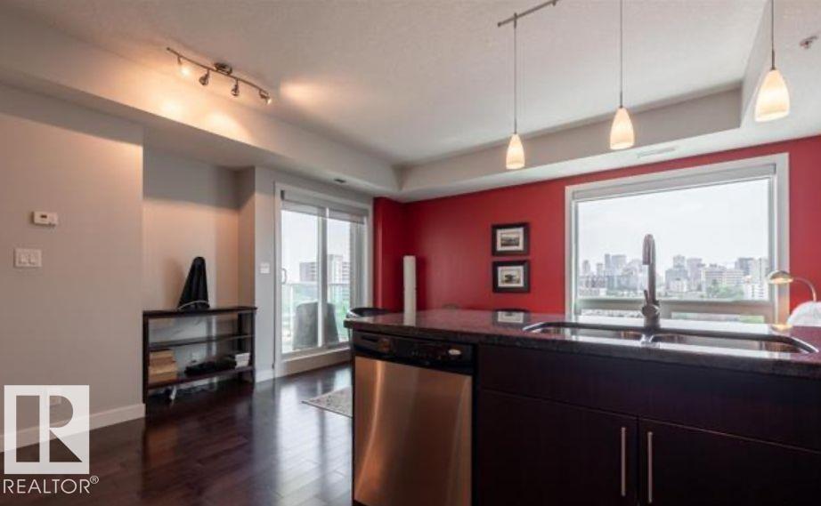 #702 10055 118 ST NW, Edmonton