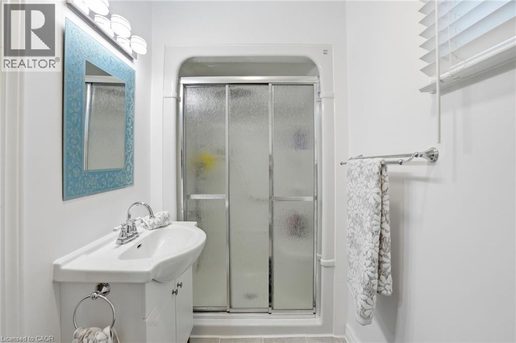 2127 LARABEE Court, Burlington, Ontario, L7P3S3 — Photo 26