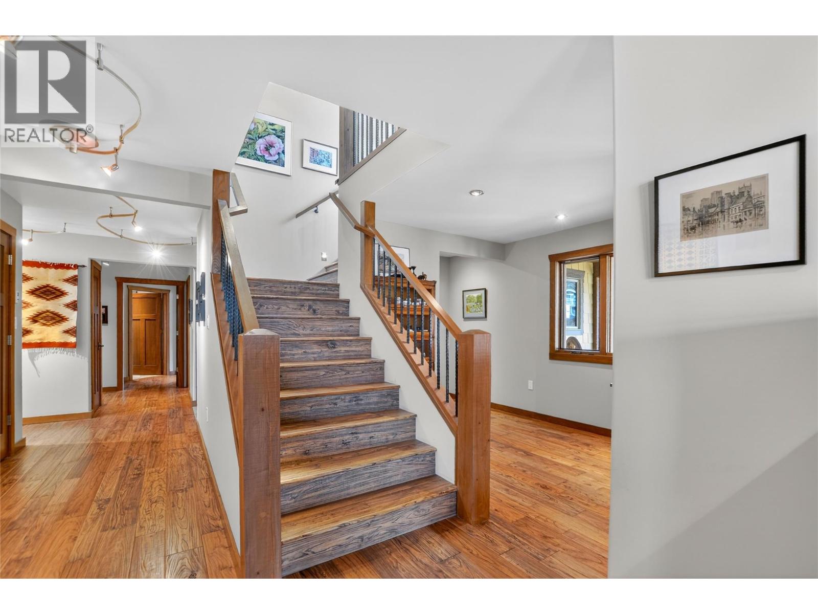 660 Pineview Drive, Kaleden