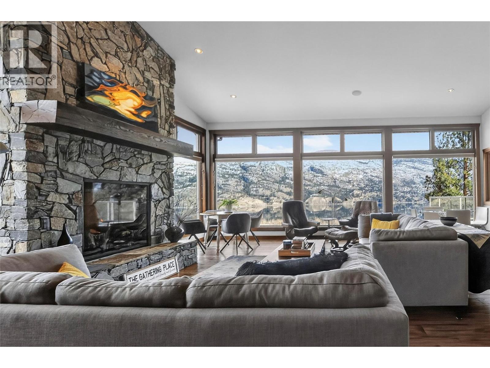 660 Pineview Drive, Kaleden