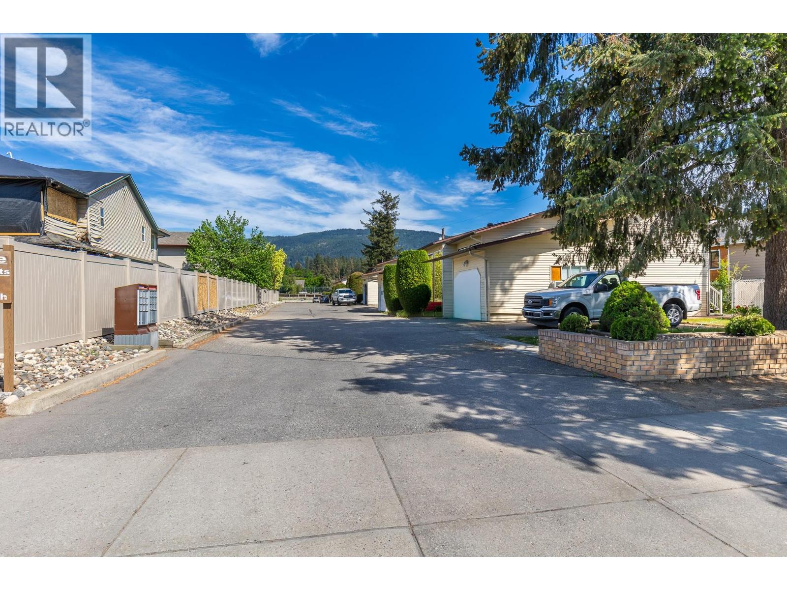 #2 4405 20 Street - 48