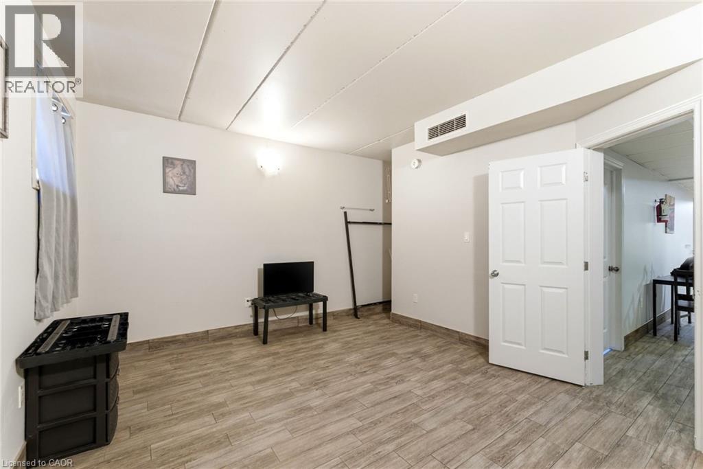 1745 KING Street E, Hamilton, Ontario, L8K1V6 — Photo 24