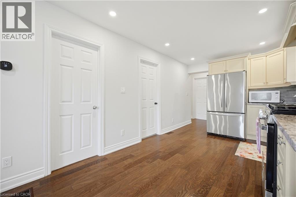 71 BELAND Avenue N, Hamilton, Ontario, L8H6C2 — Photo 32
