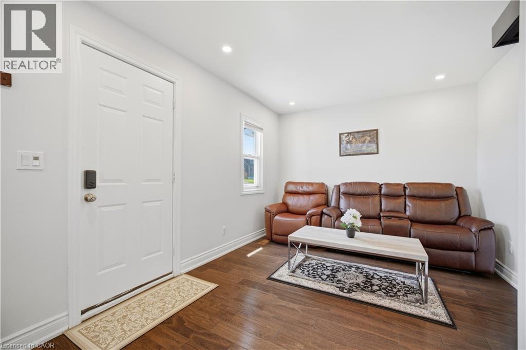 71 BELAND Avenue N - 19