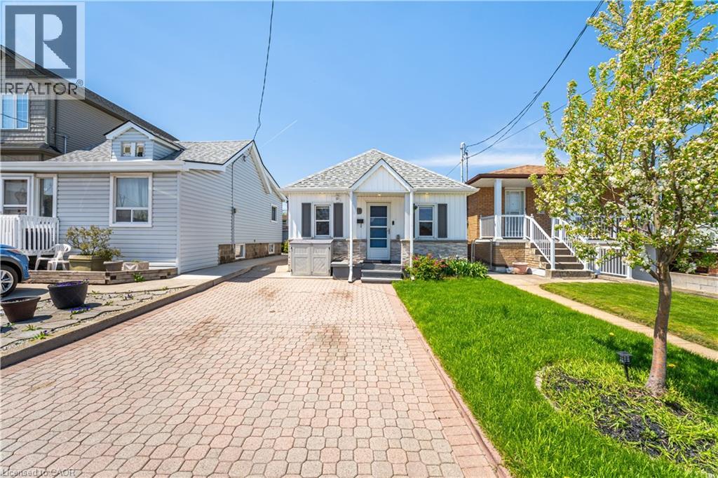71 BELAND Avenue N - 7