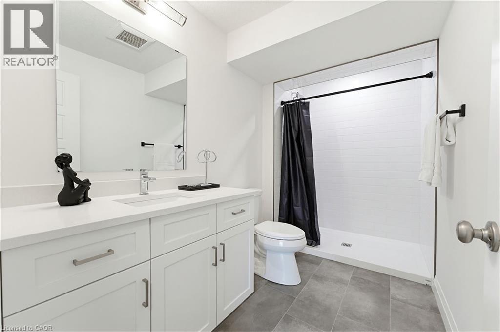 37 GILMER Crescent, Listowel, Ontario, N4W0H3 — Photo 29