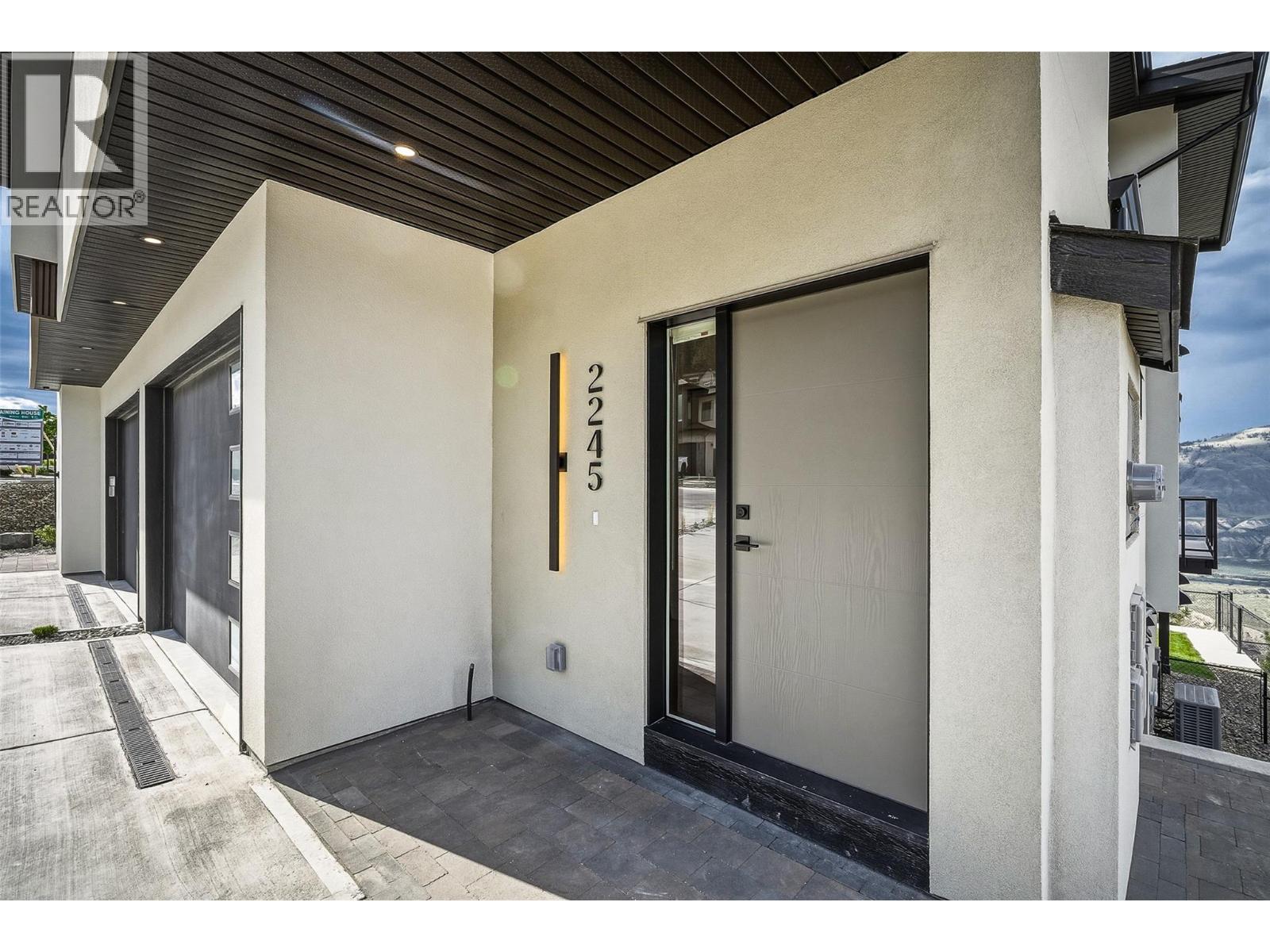 2245 Coldwater Drive, Kamloops