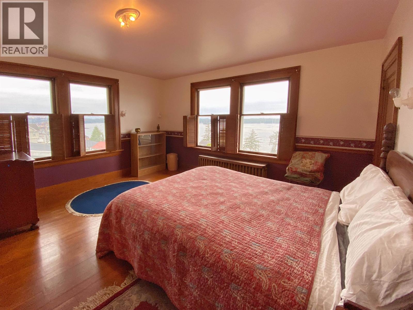 2150 ATLIN AVENUE - 25