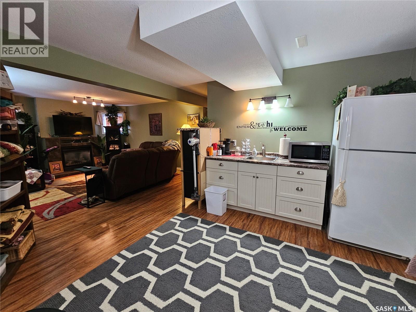 30 St Boniface AVENUE - 18