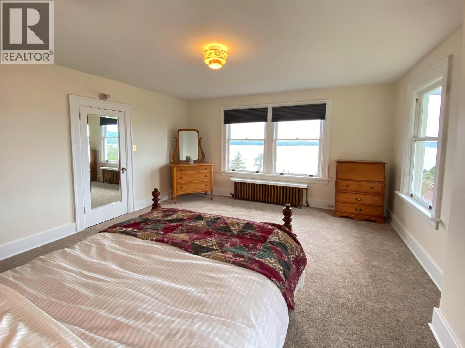 2150 ATLIN AVENUE - 27