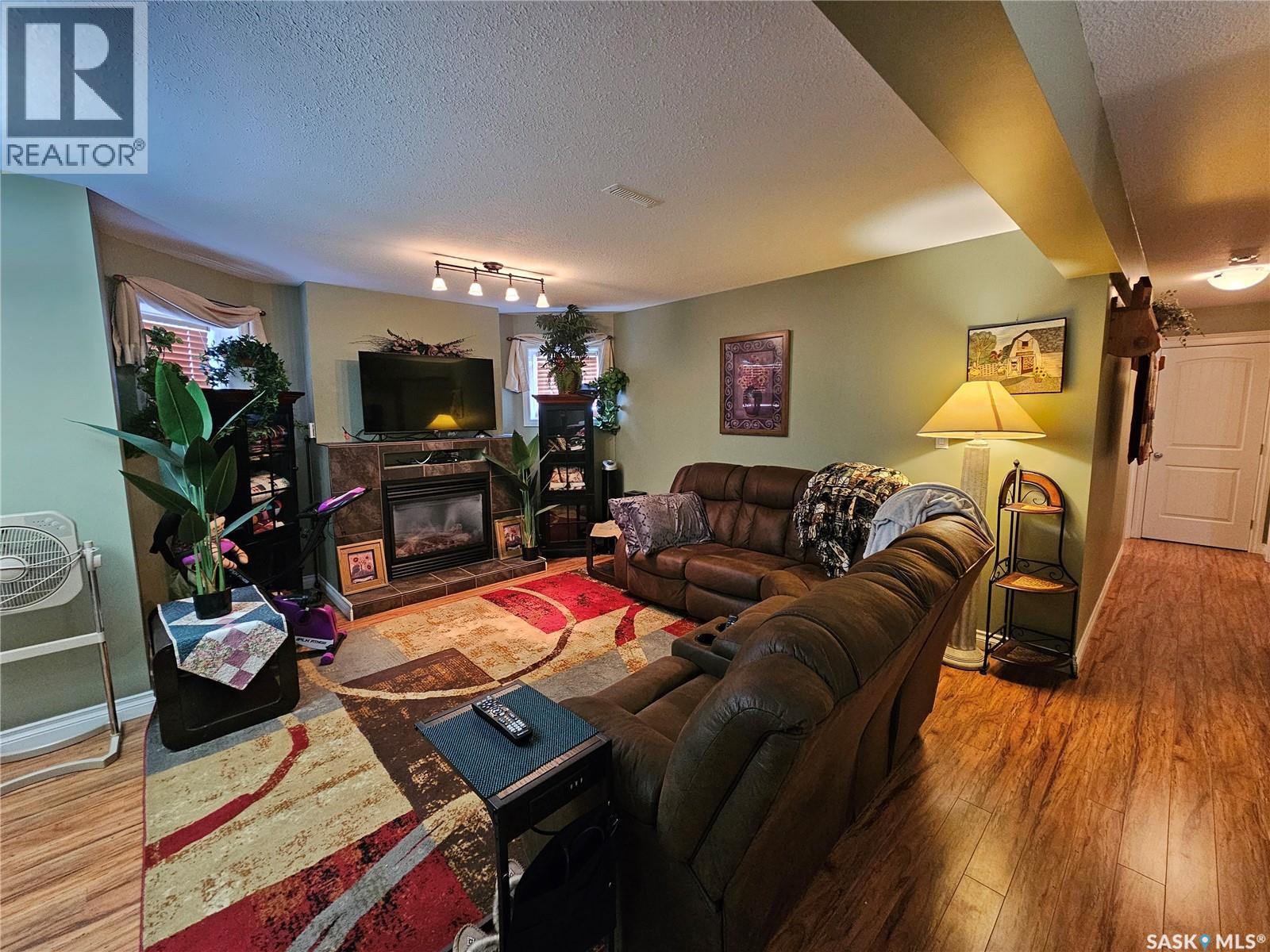 30 St Boniface AVENUE - 19