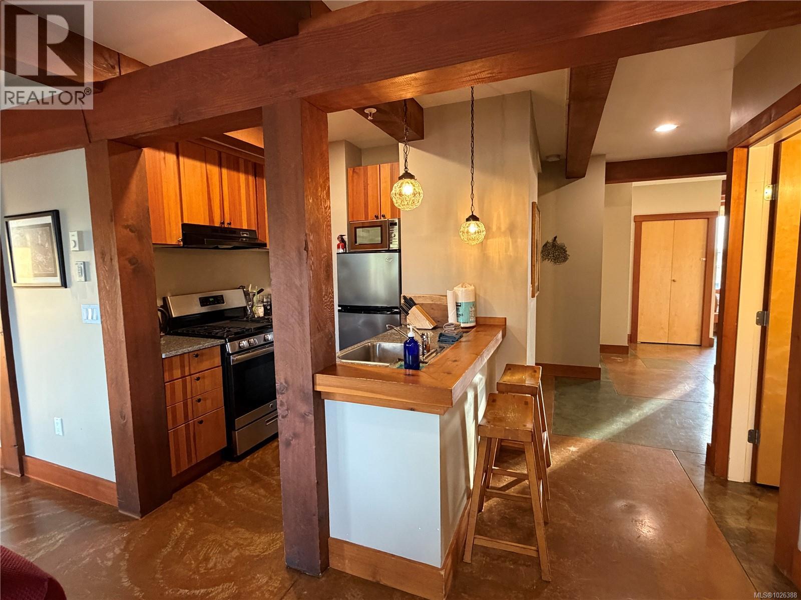 #206 1645 Cedar Rd - 5