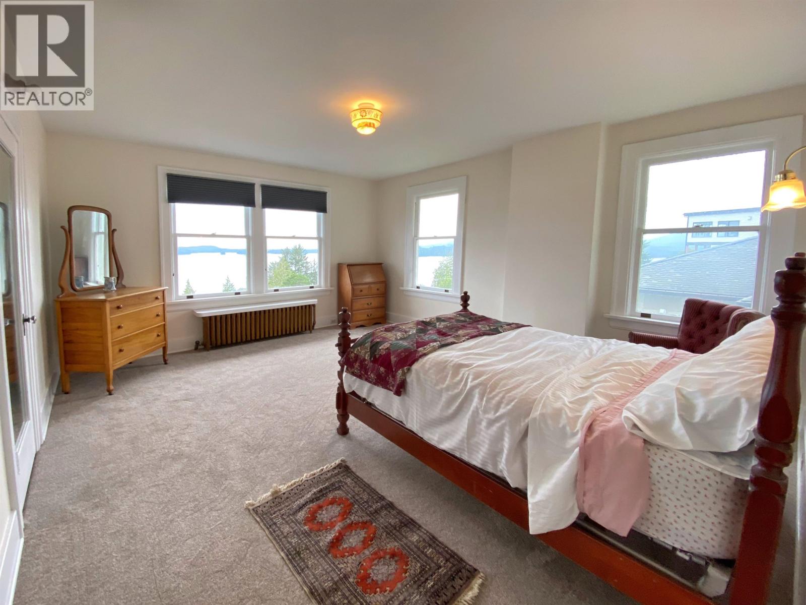 2150 ATLIN AVENUE - 26