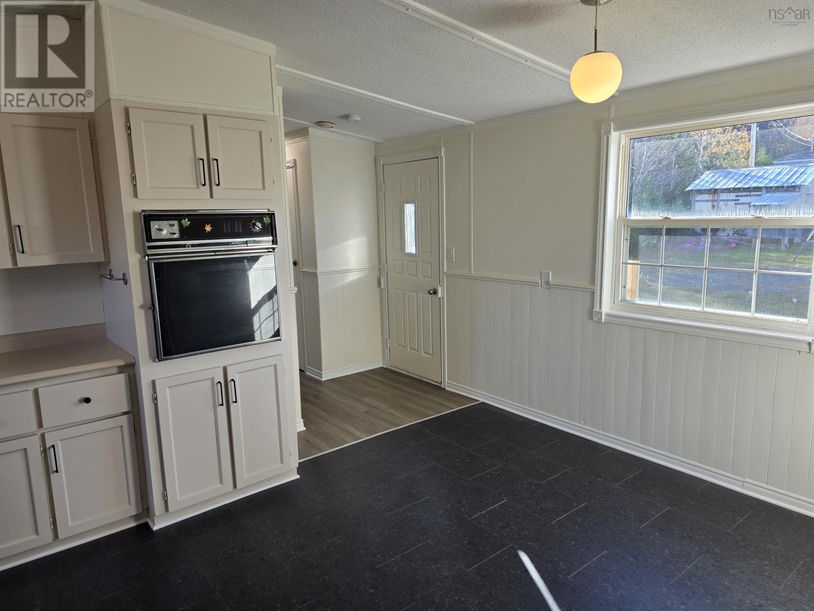 Property 22 of 30 of 16 Earl Ryan Drive