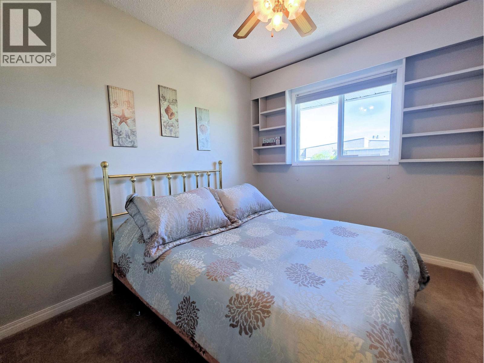 957 KERRY STREET - 11