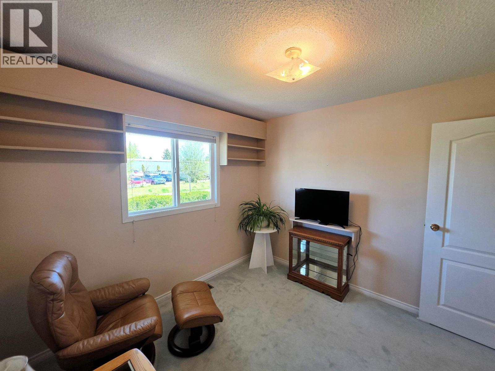 957 KERRY STREET - 13