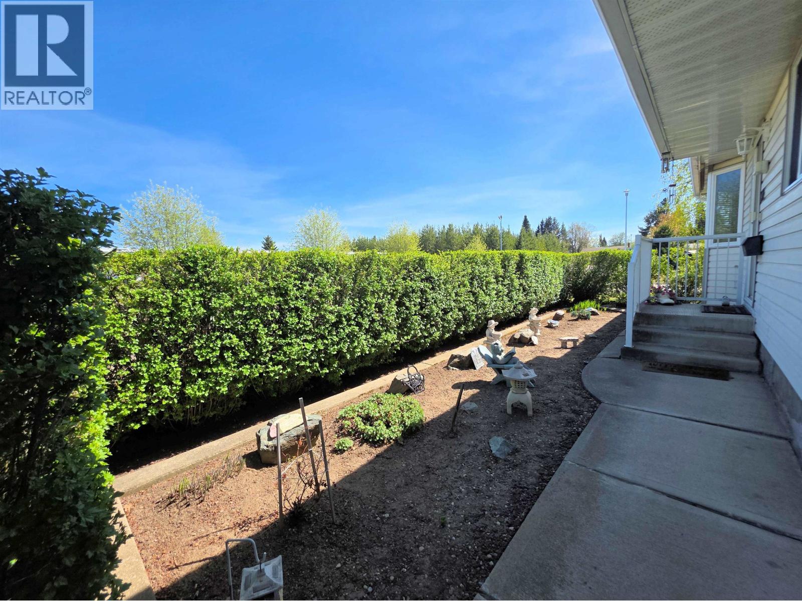957 KERRY STREET - Image 2