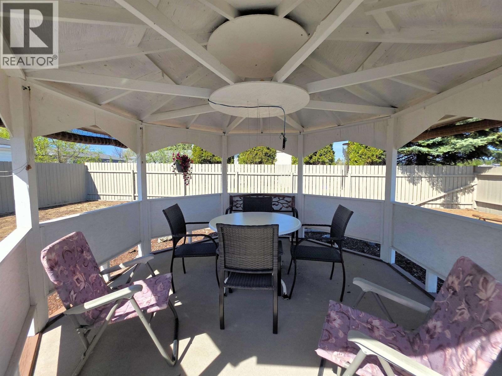 957 KERRY STREET - 27