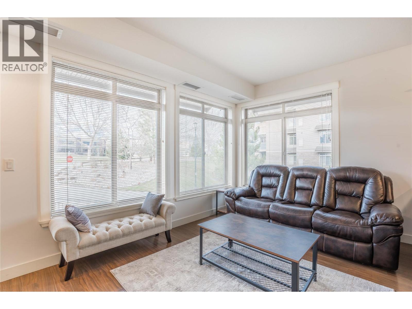 #213 3533 Carrington Road - 12