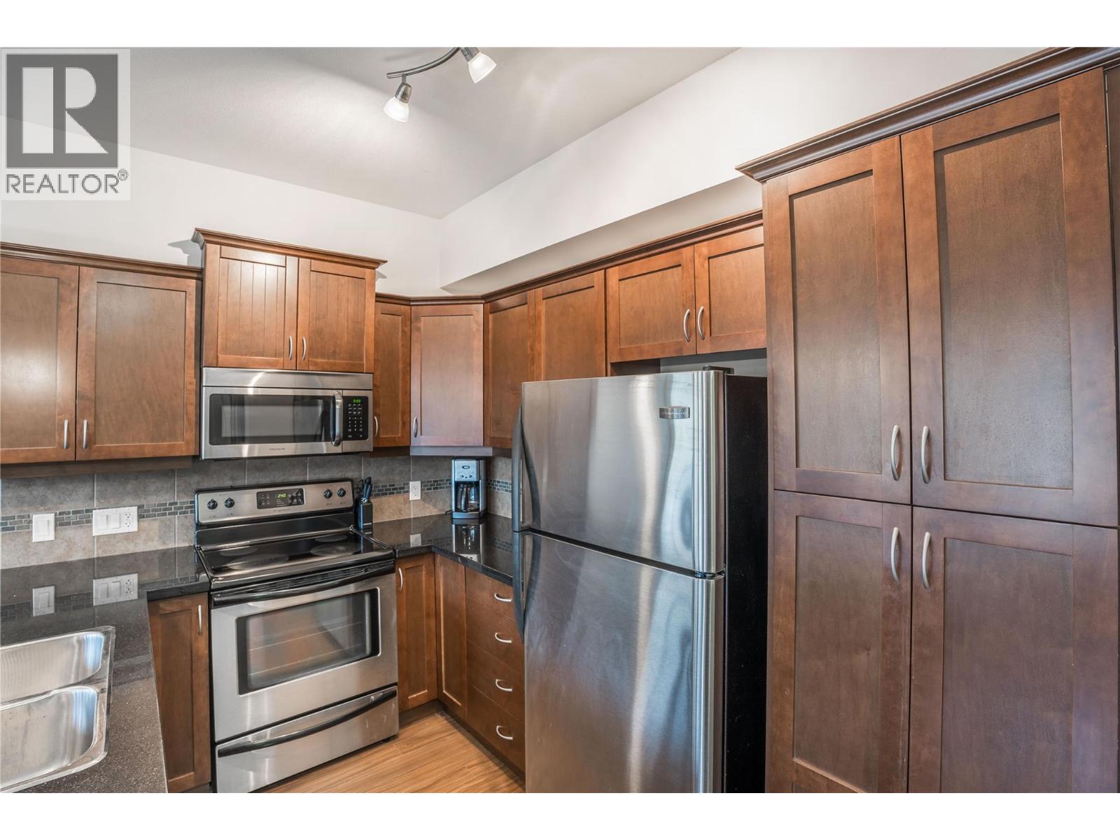 #213 3533 Carrington Road - 4