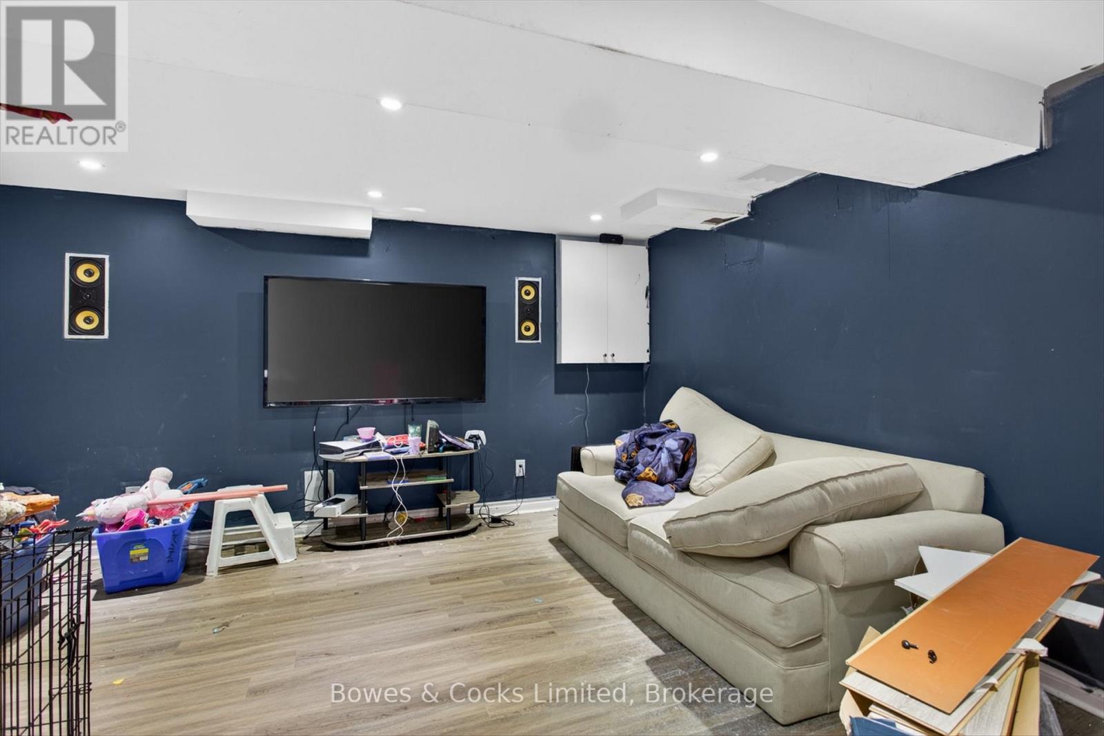 4 CLARET ROAD - 29