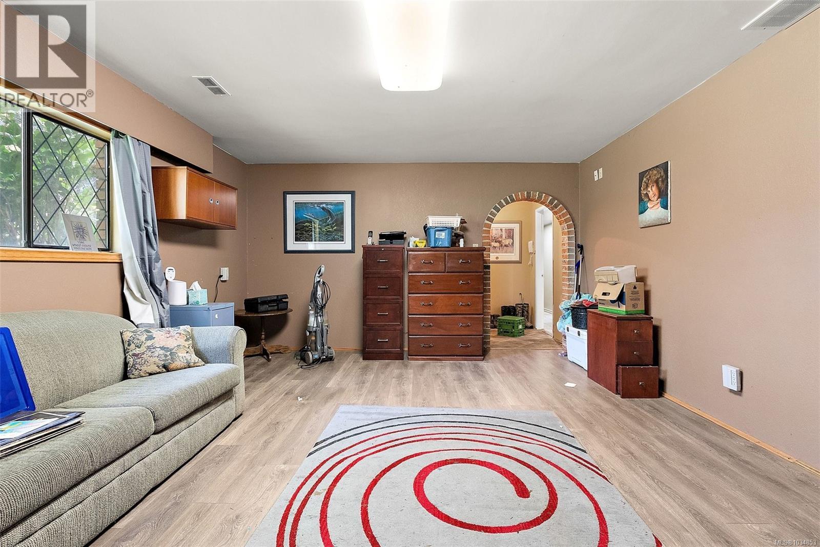 2939 Humpback Rd - 24