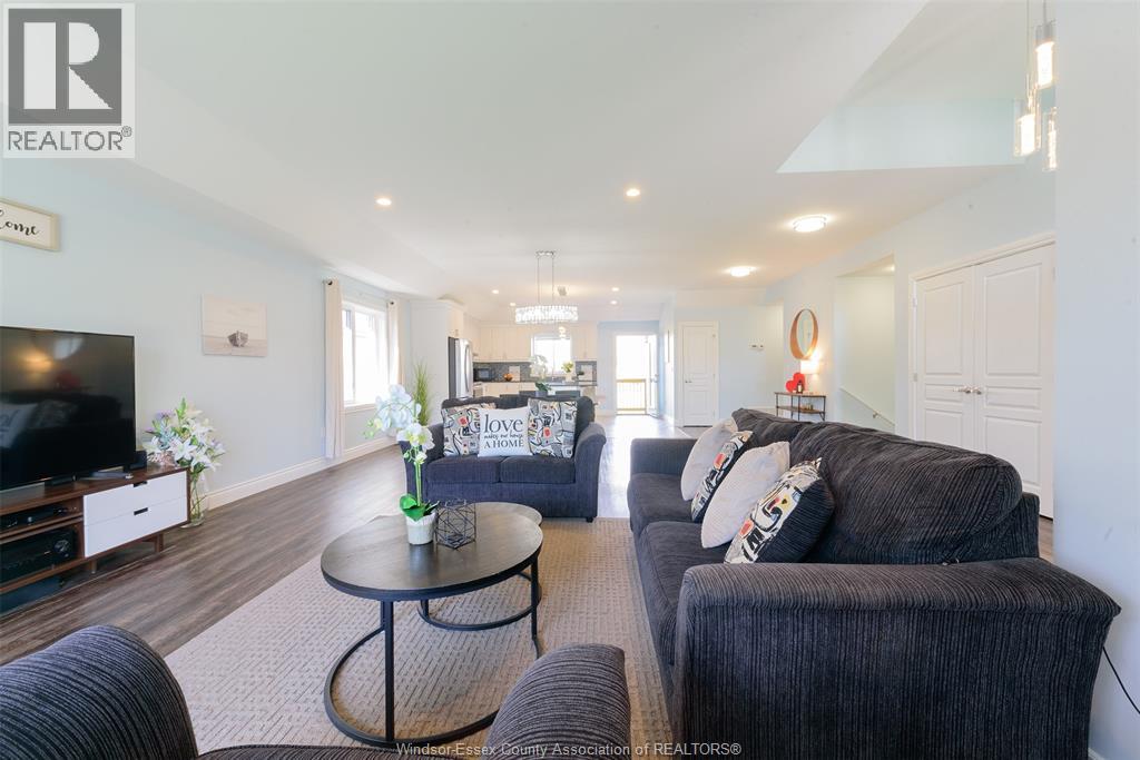 1798 ARGUS STREET - 5