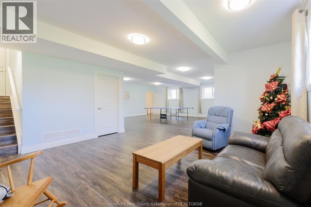 1798 ARGUS STREET - 32