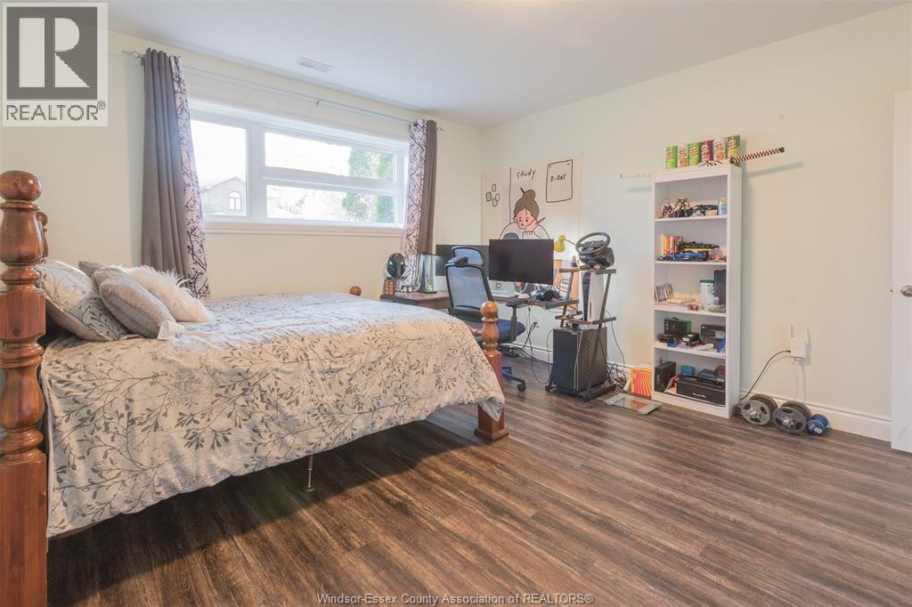 1798 ARGUS STREET - 37