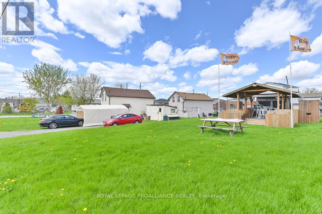 45 BLACK DIAMOND ROAD - 10