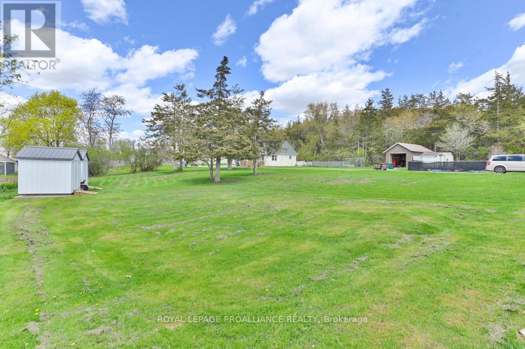 45 BLACK DIAMOND ROAD - 21