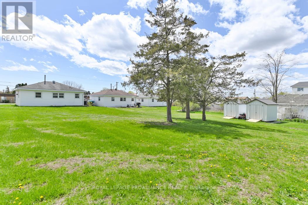 45 BLACK DIAMOND ROAD - 23