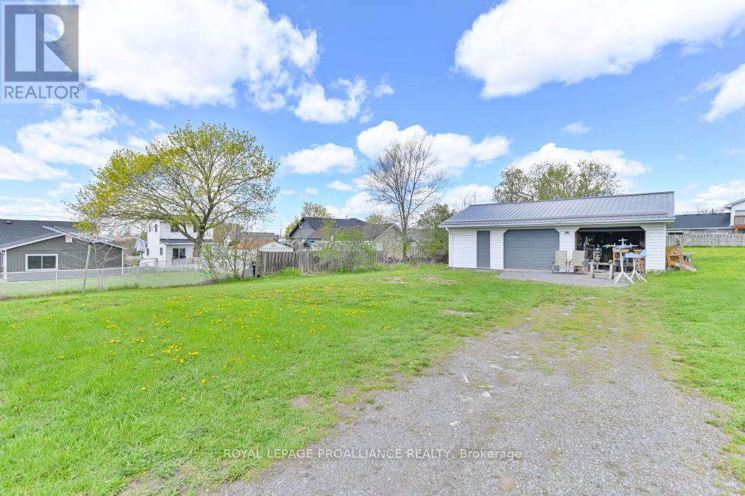 45 BLACK DIAMOND ROAD - 41