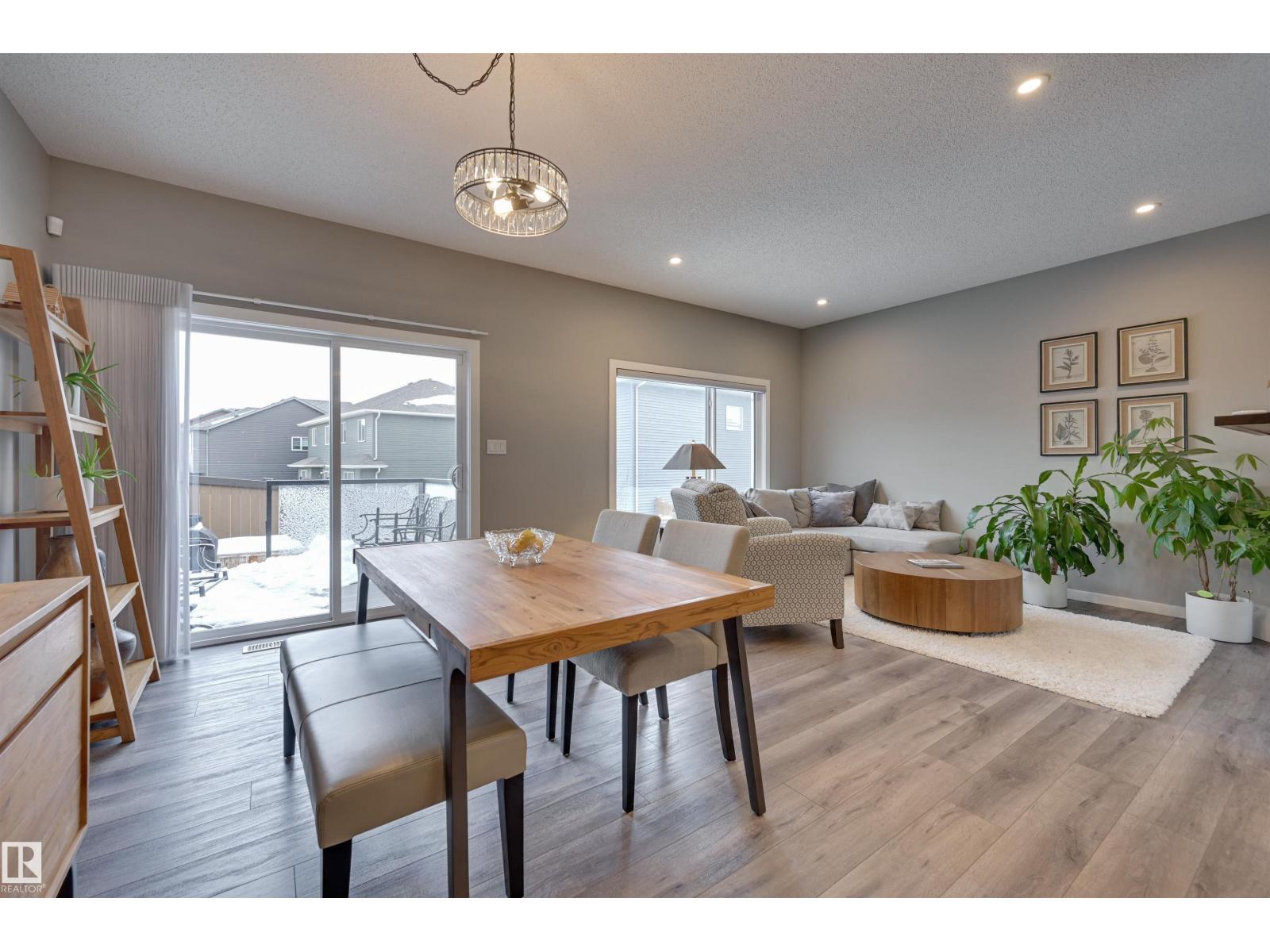 5158 LARK CR NW, Edmonton
