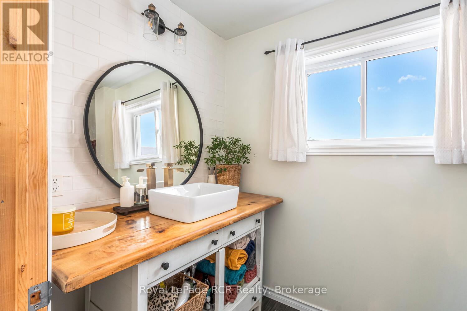 430099 SYDENHAM LAKESHORE DRIVE - 20